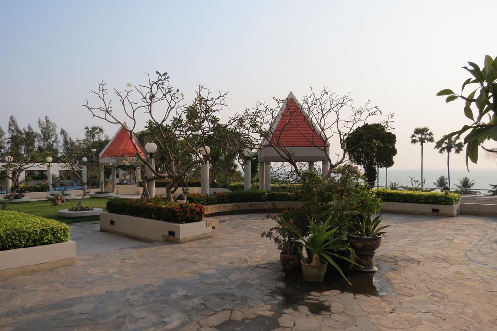 Jomtien Plaza Suite Apartments Cameră foto