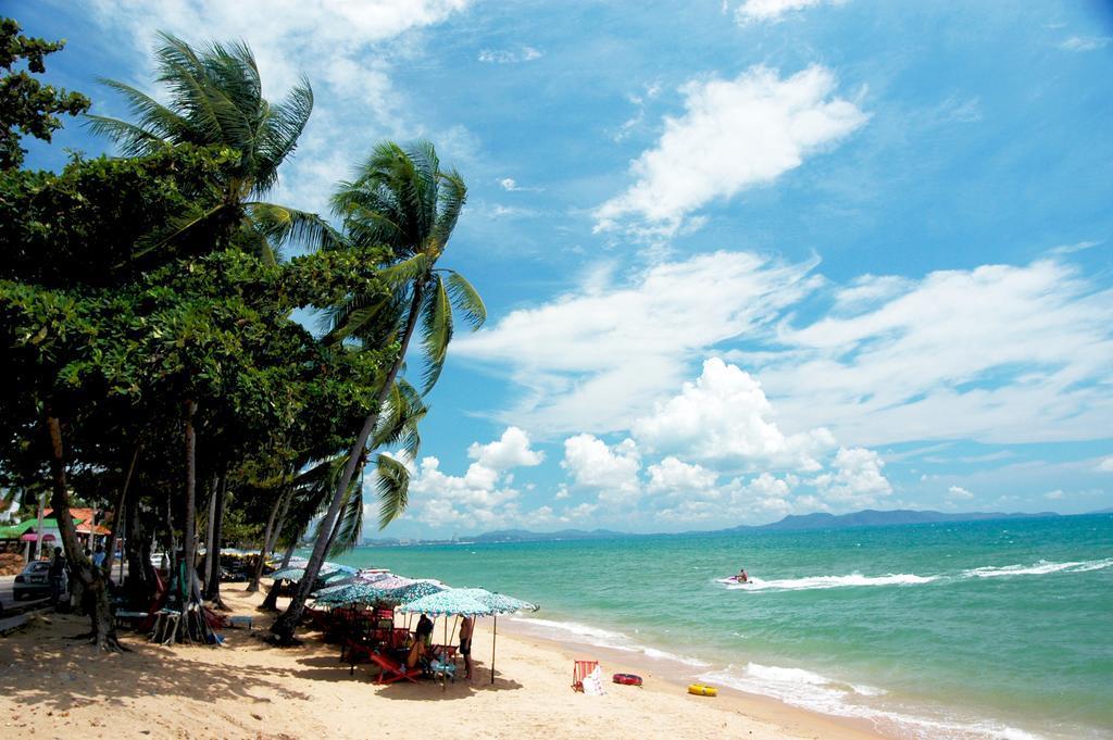 Jomtien Plaza Suite Apartments Exterior foto